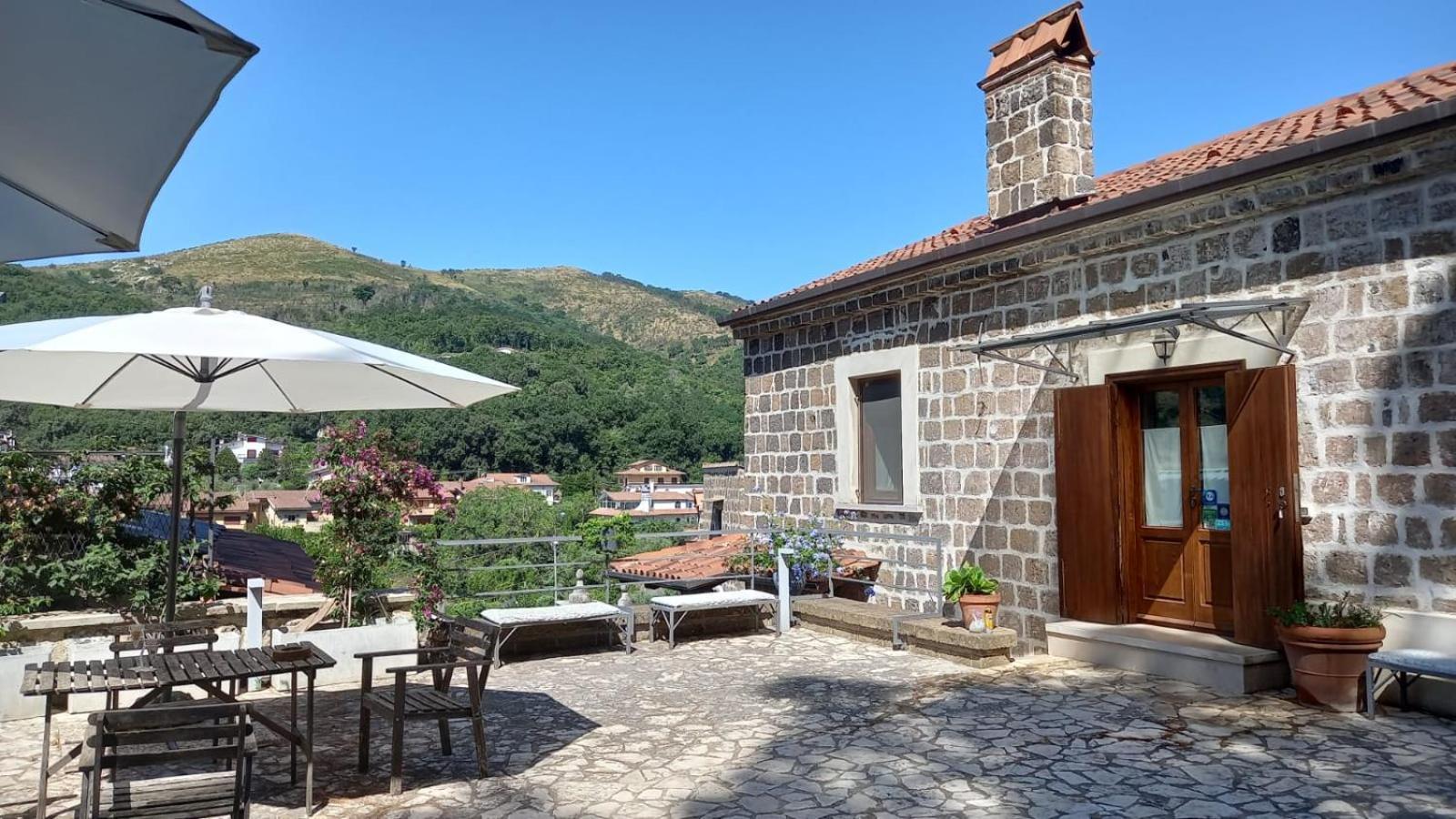 B&B Al Dosello Caserta Exteriör bild